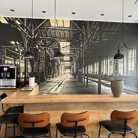 Hotel Fly ' In Жак Офенбах Екстериор снимка